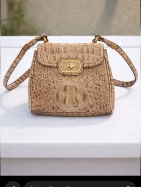 Brahmin Croc Embossed Exotic Leather Crossbody Bag Tan Midi Purse Crossbody